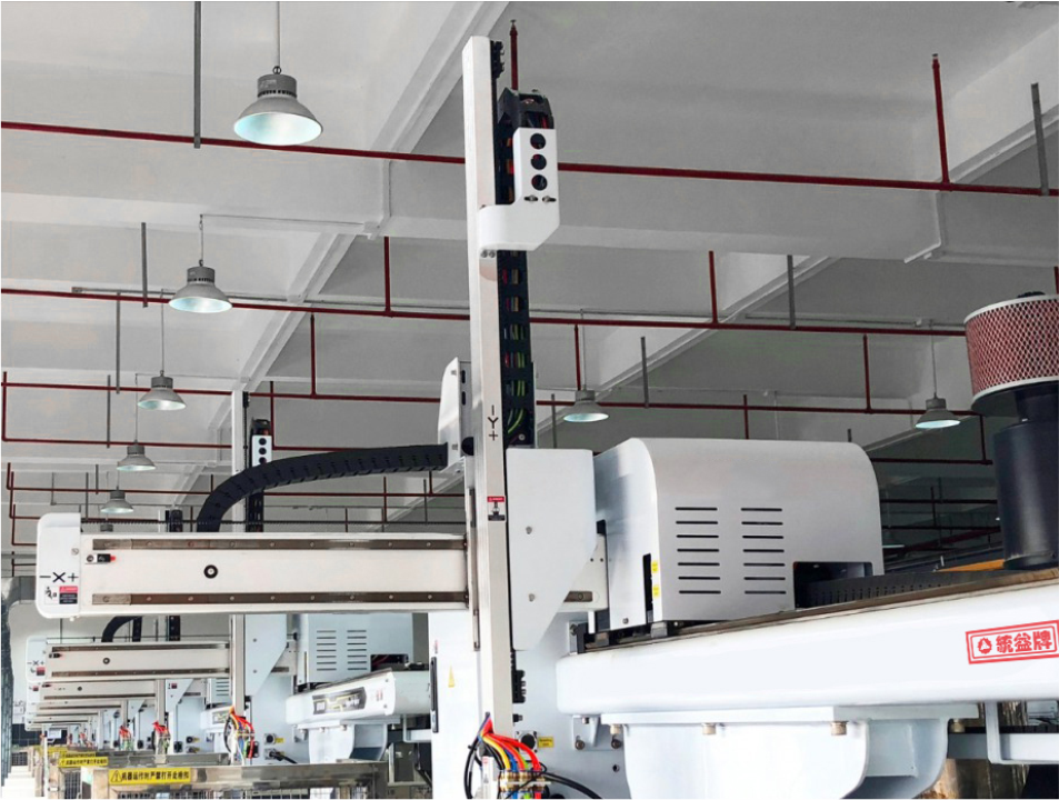 ��е�ְ���